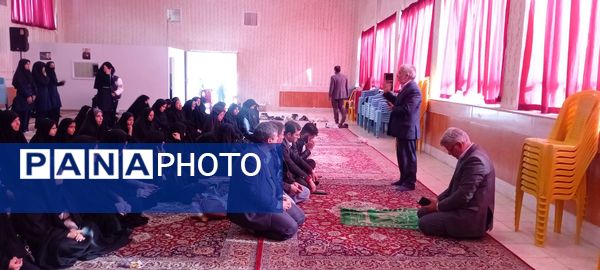 آیین تجلیل از برگزیدگان مسابقات و جشنواره ها در خلیل آباد