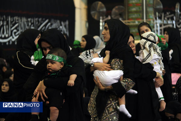 اجتماع بزرگ شیرخوارگان حسینی در تهران 