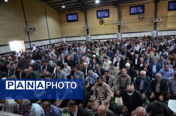 اقامه آخرین نماز جمعه ماه مبارک رمضان با حضور چشمگیر مردم گچساران