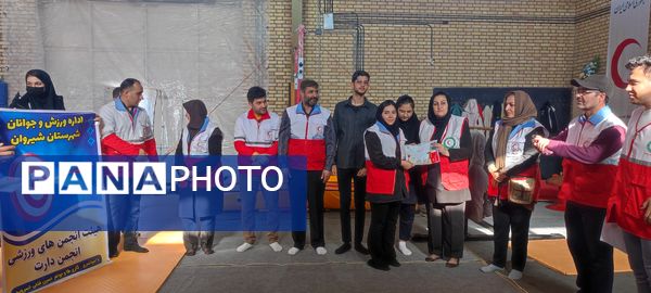 برگزاری مسابقه دارت در سازمان هلال احمر شیروان