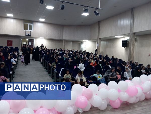 محفل دختران حاجی آباد برای تجدید بیعت با علی (ع)