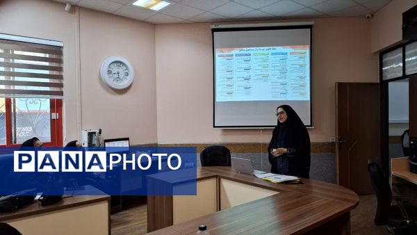 کارگاه طرح توانا و هم افزایی دانش سازمانی در تاحیه 6 مشهد