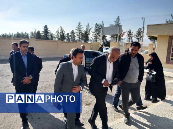 بازدید نماینده مردم خاتم در مجلس شورای اسلامی از اداره بهزیستی