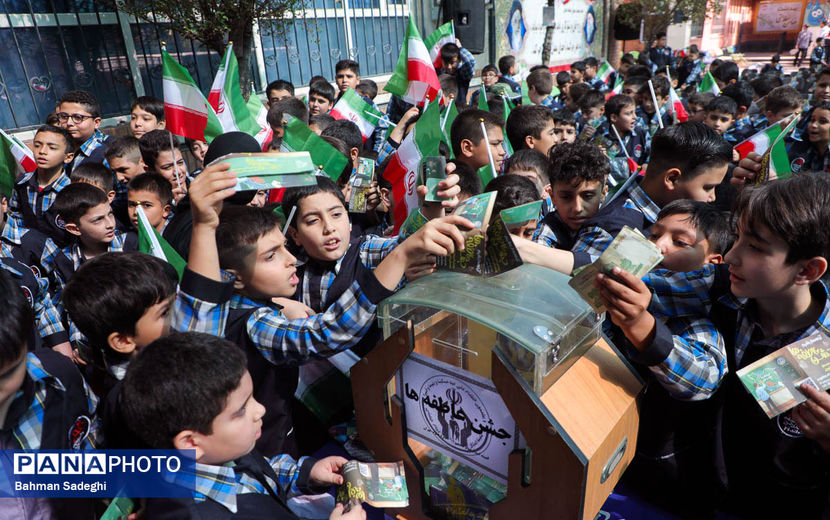 جشن عاطفه‌ها رویدادی سراسر همدلی است/ ضرورت فراهم‌کردن بسترهای مشارکت دانش‌آموزان