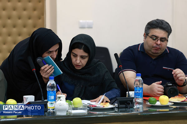 نشست خبری تبیین سند ملی کودک و نوجوان و هفته ملی کودک