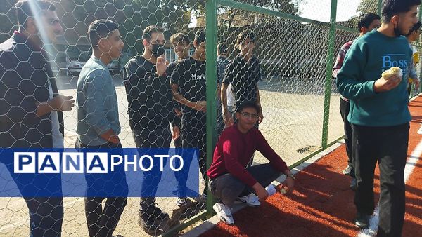 گذری بر روز های دوم و سوم از مسابقات فوتبال دبیرستان شاهد ابوذر غفاری نیشابور 