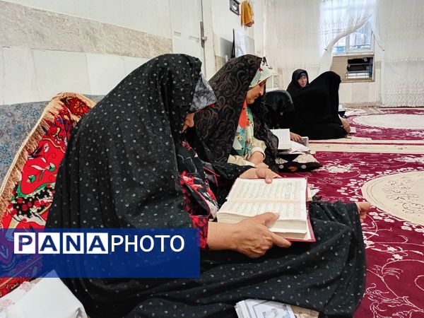 جلسات قرائت قرآن در ایام محرم در خلیل آباد