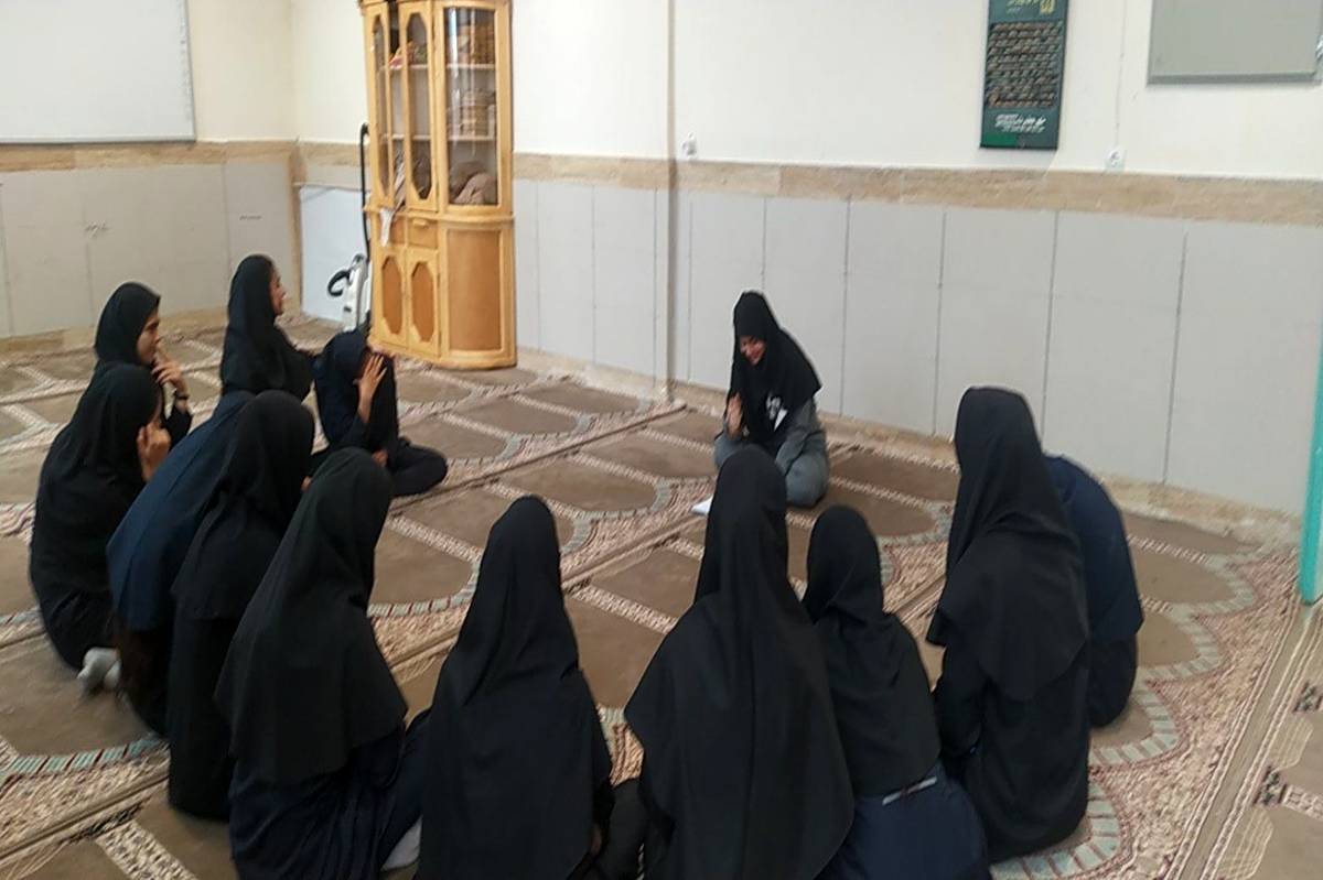 دانشآموزان در انتخاب رشته با شناخت کافی مسیر تحصیلی خود را مشخص کنند