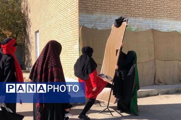 عطر حریم رضوی و جلوه‌ی عشق علوی در مدرسه امان‌الهی اسلامشهر پیچید