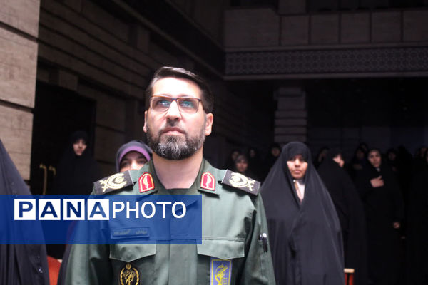 همایش تقدیر از فعالان اردوهای راهیان نور دانش‌آموزی در قم
