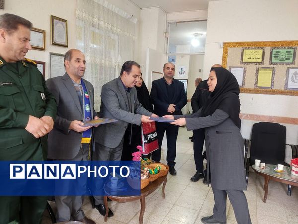 تفدیر سازمان دانش‌آموزی همدان از مدارس فعال تشکیلاتی پیشتازان