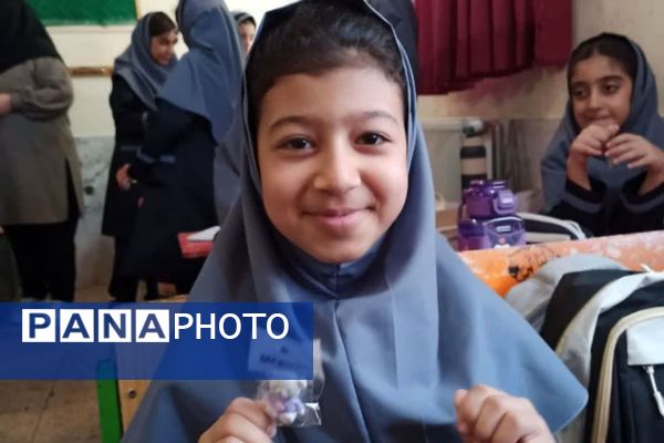 شادترین روز سال تحصیلی در مدرسه کوثر ناحیه ۴ شیراز 