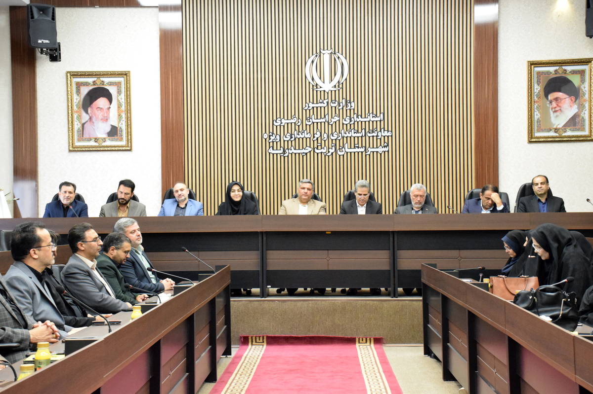 تحول در یادگیری بدون مدیر تحولگرا ممکن نیست