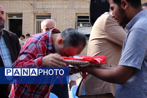 بزرگداشت شهدای دفاع مقدس در آموزش و پرورش ناحیه 4 کرج