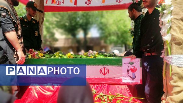 راهپیمایی در پی تجاوز رژیم صهیونسیتی به خاک کشور و تشییع پیکر شهید مدافع وطن محمد امین صدری