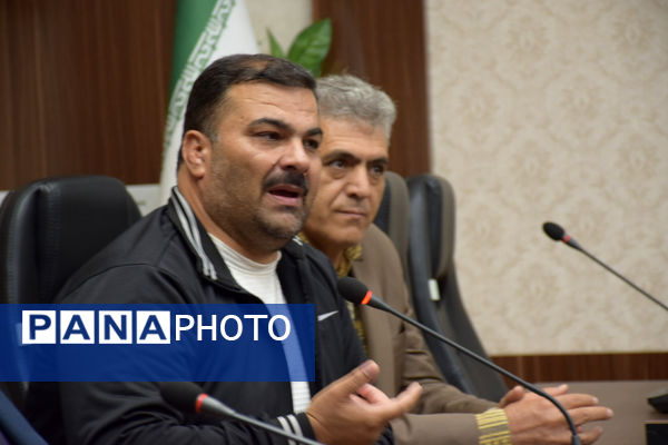 نشست همدلی معاون استاندار با قهرمانان و مربیان ورزشی تربت حیدریه