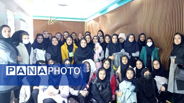 بازدید مدرسه ساره از پارک موزه علوم زمین