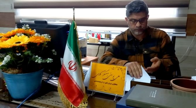 نقش نهادهای تربیتی آموزش و پرورش در شکل‌گیری هویت دانش‌آموزان موثر است