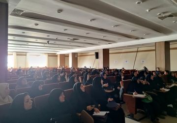 جلسه دوم کارگاه توانمندسازی مربیان و معاونان ناحیه ۴


