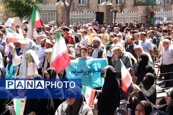 خروشی بی‌نظیر مردم تبریز در کف میدان