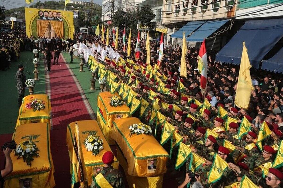 تشییع باشکوه پنج شهید جنایات رژیم صهیونیستی در جنوب لبنان