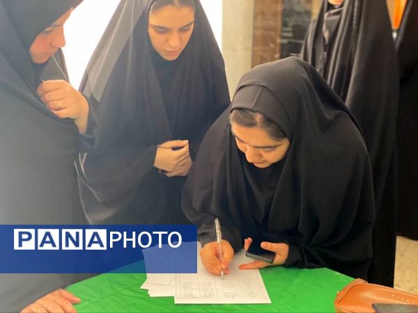 همایش بصیرتی و مشارکت افزایی در انتخابات ویژه دانش‌آموزان رای اولی شهرستان مه‌ولات