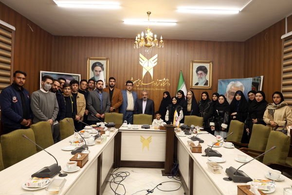  از تسخیر تا تبیین؛ بازخوانی پیام ۱۳ آبان در دانشگاه آزاد مشهد