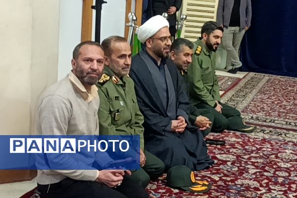 برگزاری جشن ۱۰۰۰ دانش‌آموز دختر روزه اولی در شیراز