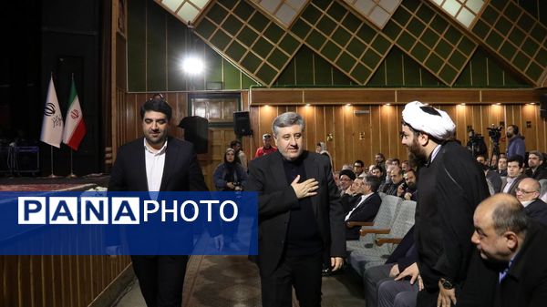 مراسم تکریم و معارفه مدیرکل فرهنگ و ارشاد اسلامی آذربایجان شرقی
