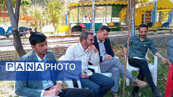 مشاوران مدارس بازوی توانمند مراقبت روح و روان دانش‌آموزان