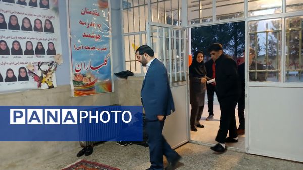 برگزاری محافل انس با قرآن و مراسم افطاری در مدارس شهرستان ملارد 