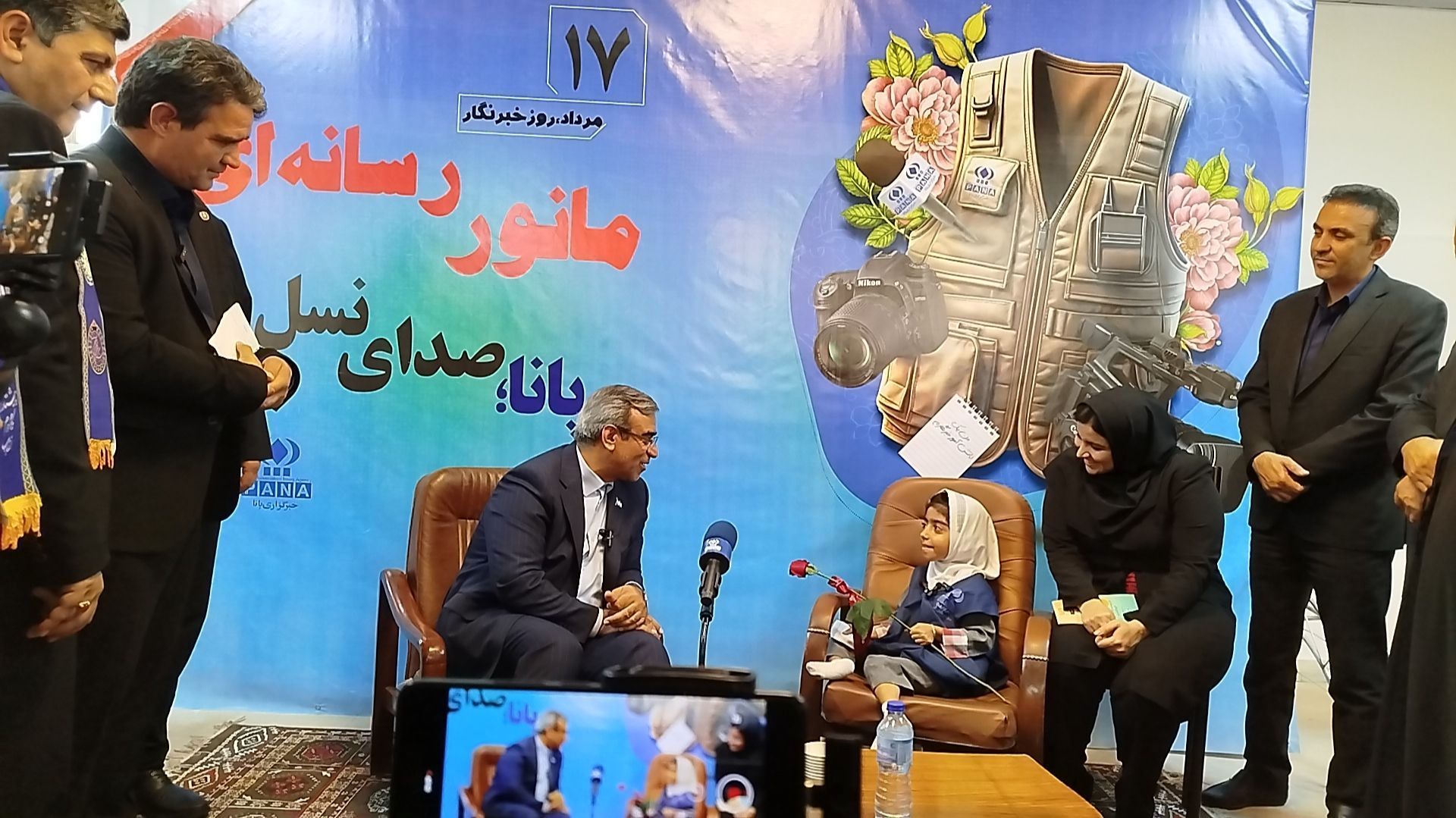 مانور رسانه‌ای سازمان دانش‌آموزی؛ روز دوم با تقدیر از خبرنگاران و حضور استاندار