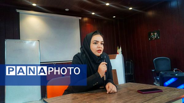 برگزاری «یکشنبه‌های مهارتی» طرح نماد در دبیرستان آرمیتا مصلی‌نژاد یاسوج