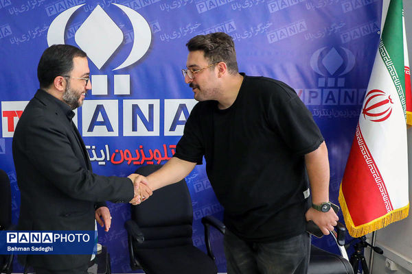 بازدید رییس کانون پرورش فکری کودکان و نوجوانان از پانا به مناسبت روز خبرنگار