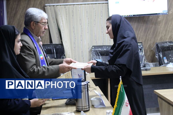 نشست استانی شورای دانش‌آموزی کهگیلویه‌ و بویراحمد با هدف ارزیابی عملکرد شوراها 