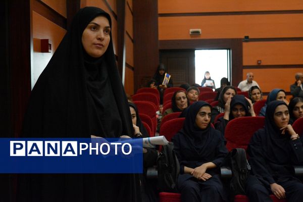 مدرسه انقلاب در بهارستان‌دو به ایستگاه پایانی رسید