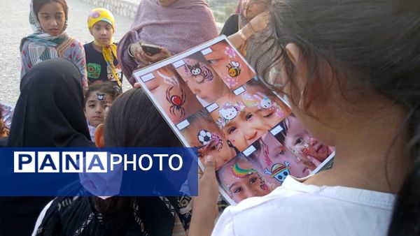 پرواز بادبادک‌‌ها در روز کودک 