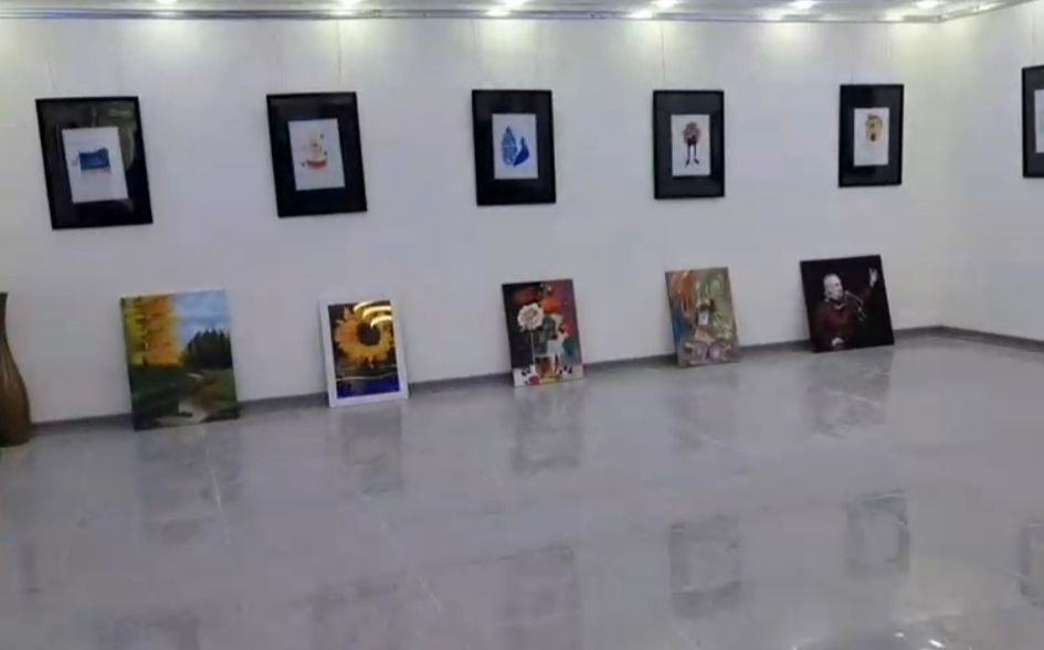 نمایشگاه محتوای آموزشی مورد تایید سازمان ملی تعلیم و تربیت کودک در خرم‌آباد