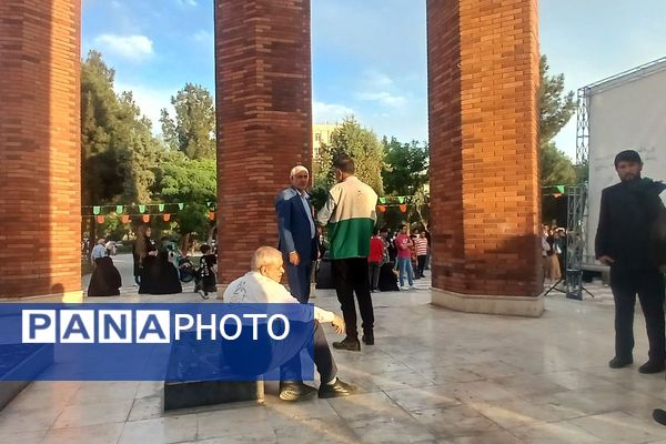 برگزاری جشن میلاد امام رضا (ع) در بهارستان ۲
