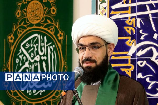 پرچم متبرک امام رضا (ع) در جشن ولادت امام رئوف در مسجد امام حسن عسکری (ع) بجنورد 