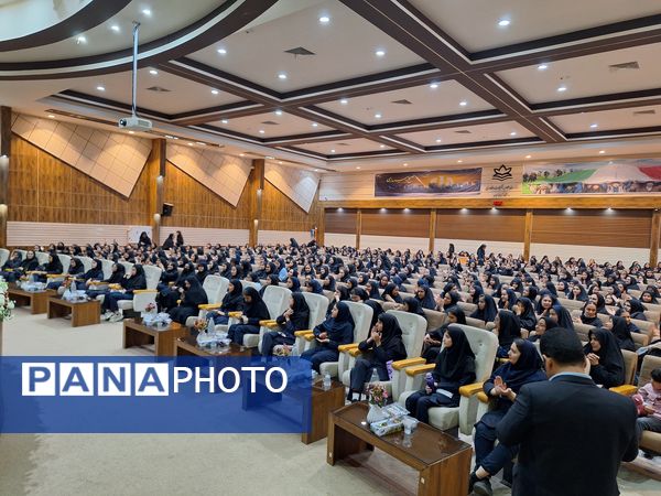 همایش آشنایی با مبانی هوش مصنوعی دانش‌آموزان شهرستان تربت حیدریه 