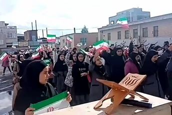 آغاز سال تحصیلی با حضور پرشور دانش‌آموزان در مدرسه سادات  