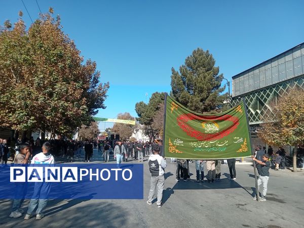 مراسم عزاداری شهادت حضرت فاطمه زهرا (س) در خیابان های نیشابور