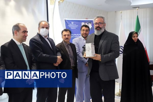 تجلیل از پژوهشگران برتر آموزش و پرورش استان آذربایجان شرقی