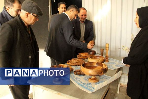 طنین شعر و موسیقی در آغاز ماه رجب؛ محفل ادبی در پیشوا 