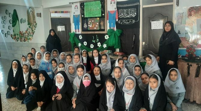 عزاداری شهادت حضرت فاطمه زهرا (س)در دبستان دخترانه خاکشور یک