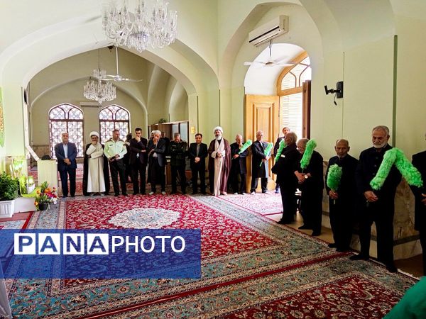 یک سال از نبود شهید جمهور میگذرد
