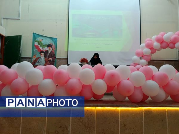 مراسم جشن روز دختر و تجلیل از دختران حافظ قرآن در شهرستان بم