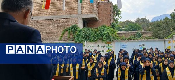 مدیرکل آموزش و پرورش گلستان در جمع دانش‌آموزان گالیکش