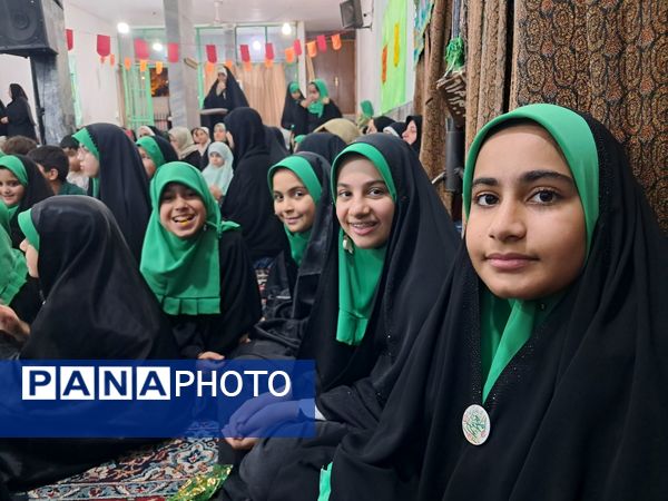 مجمع قاریان و حافظان قرآن دارالقرآن الثقلین در حسینیه ارشاد